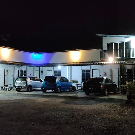 Aleesa Roomstay Pasir Puteh Dış mekan fotoğraf