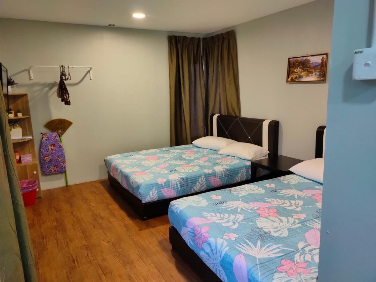 Aleesa Roomstay Pasir Puteh Dış mekan fotoğraf
