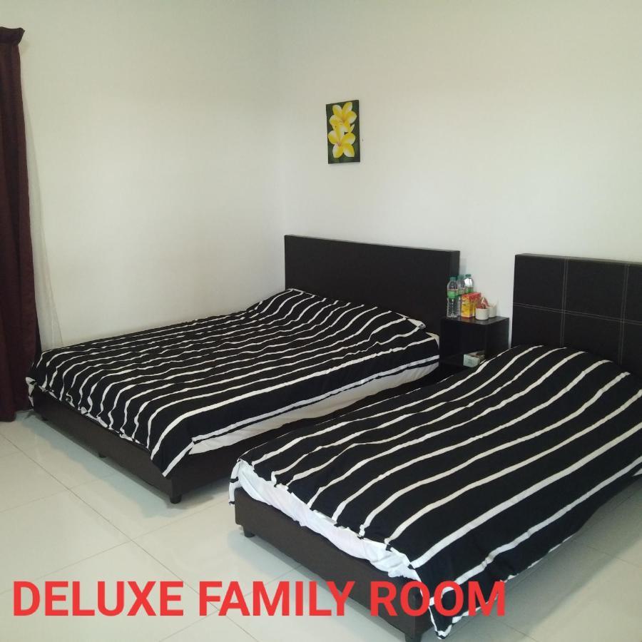 Aleesa Roomstay Pasir Puteh Dış mekan fotoğraf