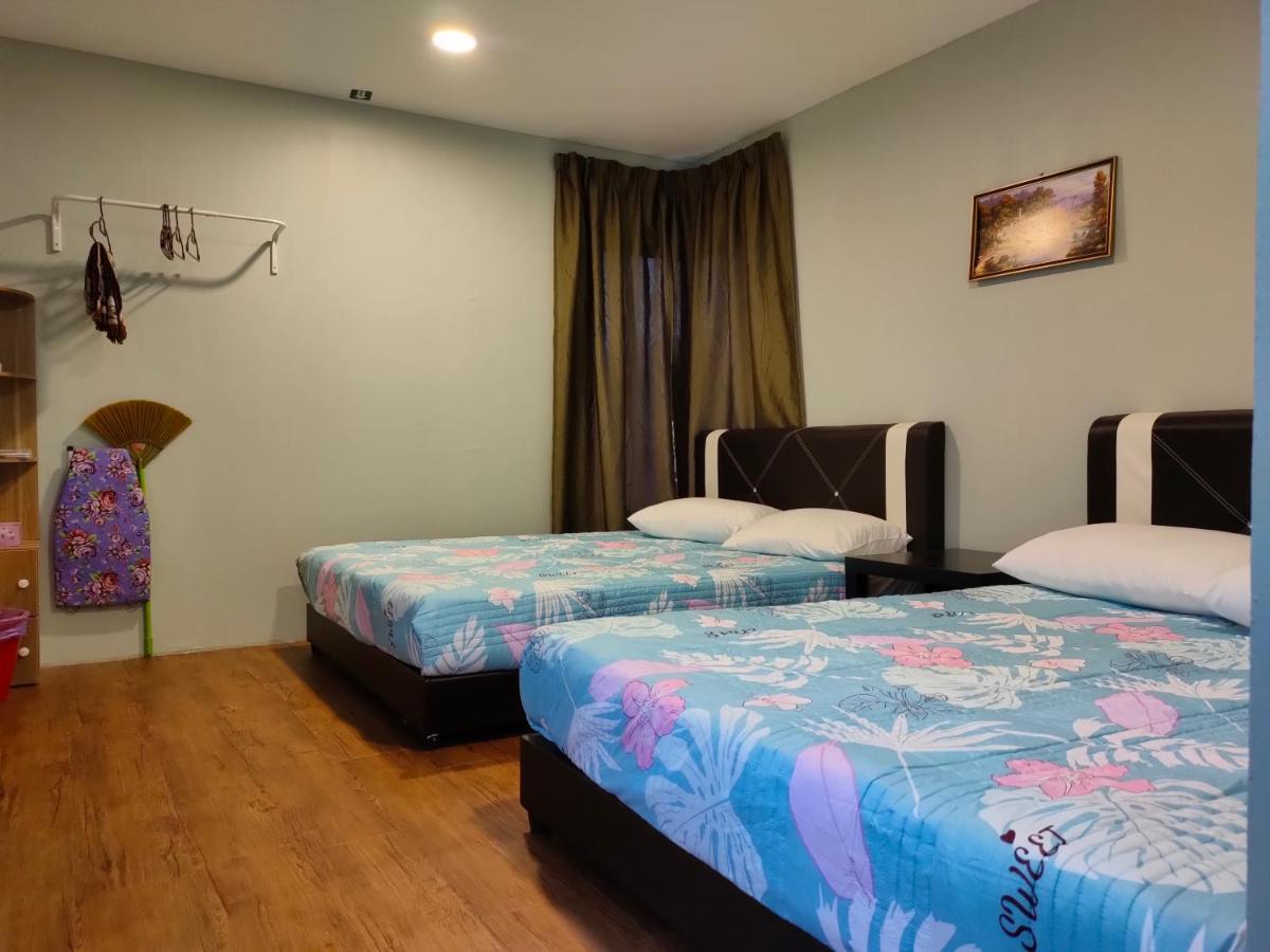 Aleesa Roomstay Pasir Puteh Dış mekan fotoğraf