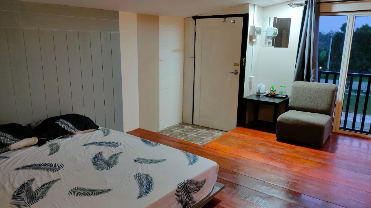 Aleesa Roomstay Pasir Puteh Dış mekan fotoğraf