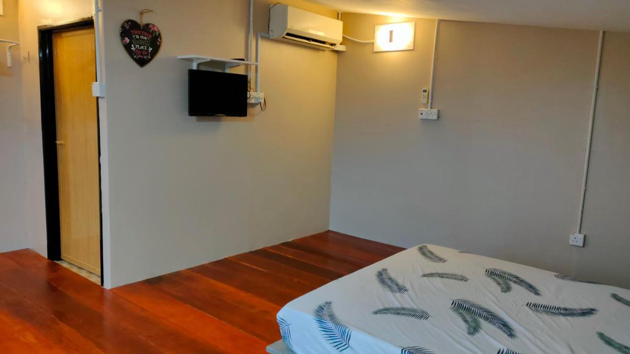 Aleesa Roomstay Pasir Puteh Dış mekan fotoğraf