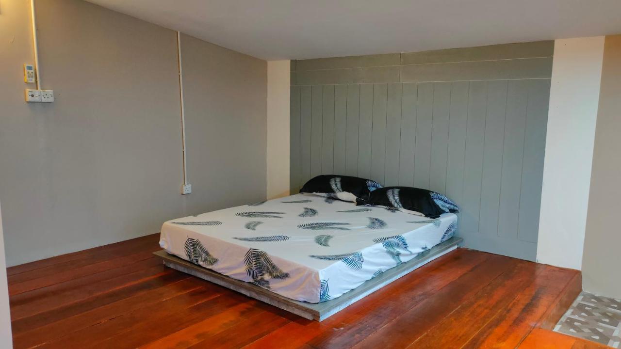Aleesa Roomstay Pasir Puteh Dış mekan fotoğraf
