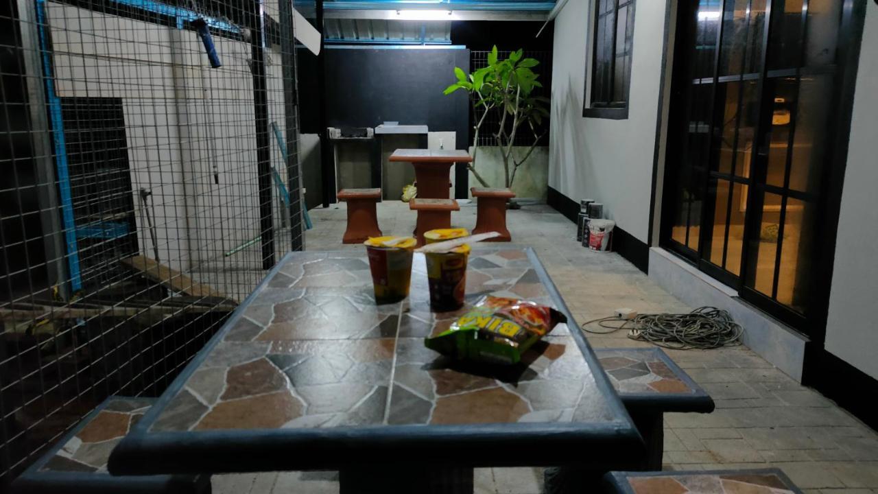 Aleesa Roomstay Pasir Puteh Dış mekan fotoğraf